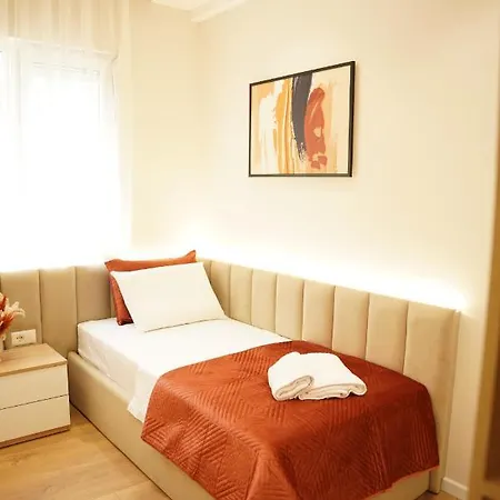 Apartamento Feel Tirana